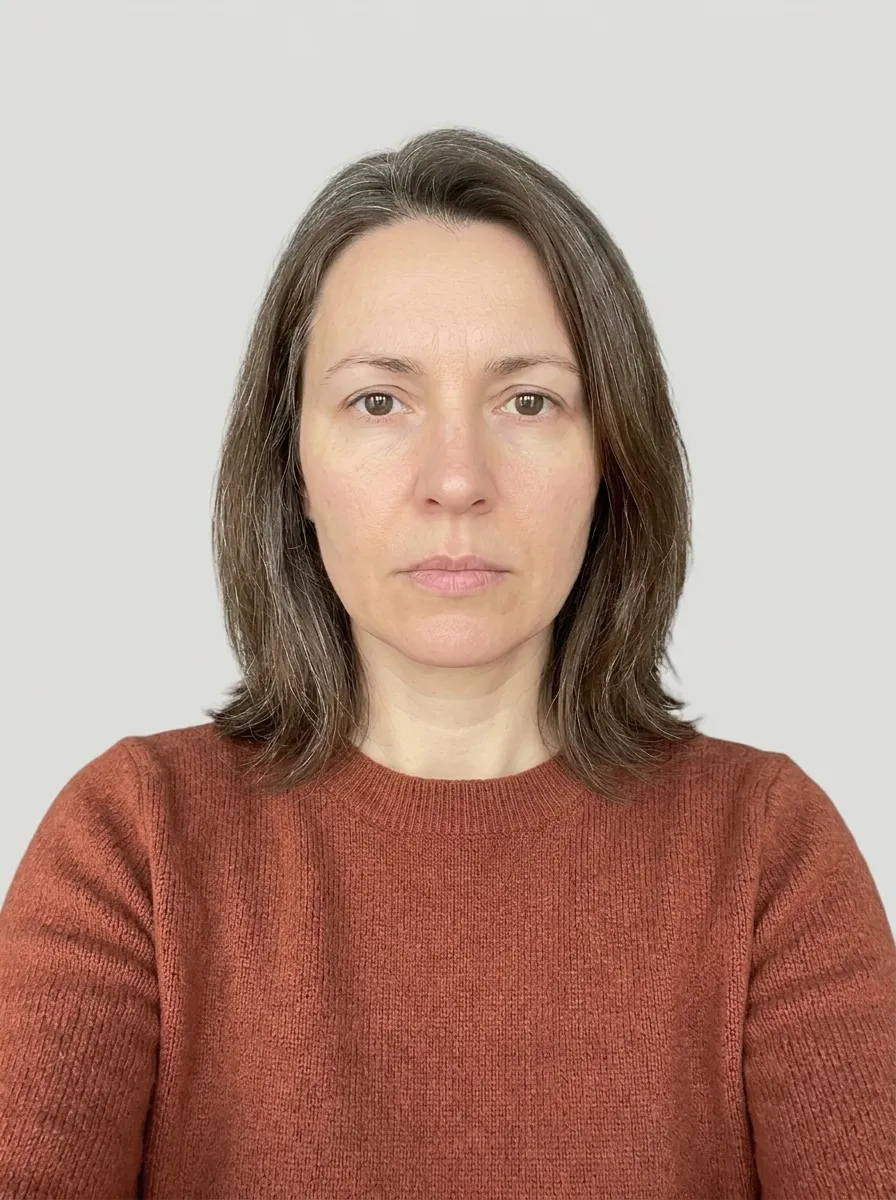 Готовое фото на паспорт style=